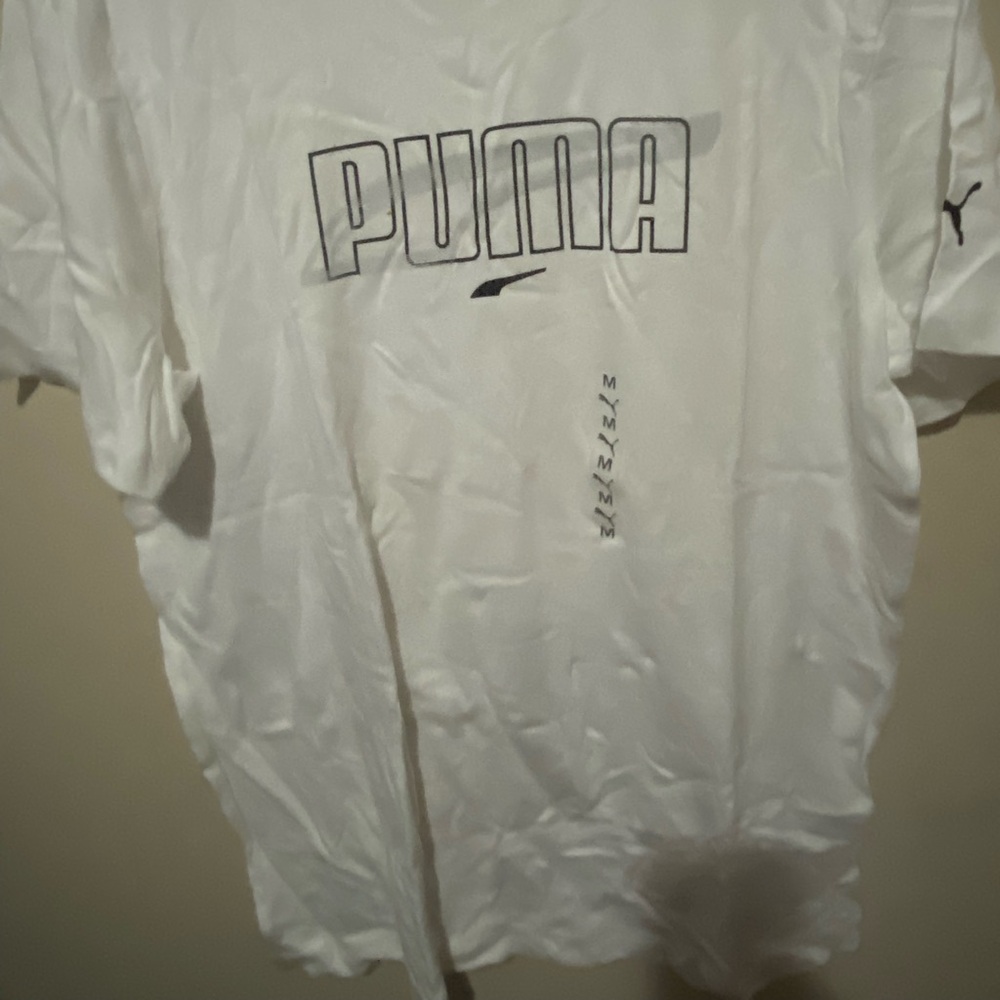 Brand New Puma t shirt M